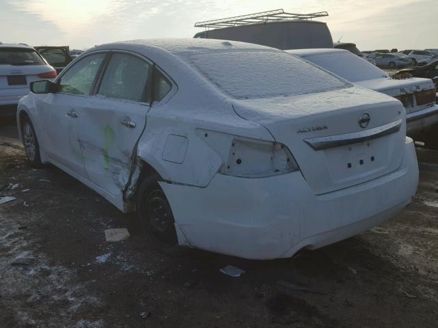 1N4AL3AP5FN335880 - 2015 NISSAN ALTIMA 2.5 WHITE photo 3