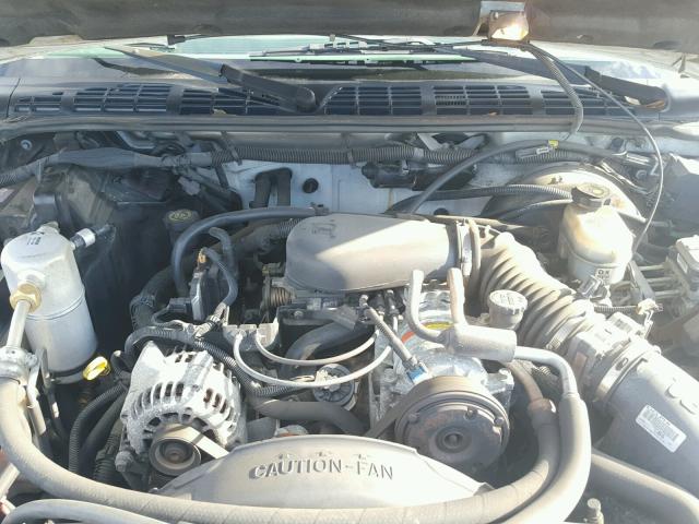 1GNDT13W7YK262782 - 2000 CHEVROLET BLAZER WHITE photo 7