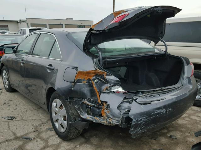 4T4BE46K98R024944 - 2008 TOYOTA CAMRY CE GRAY photo 3