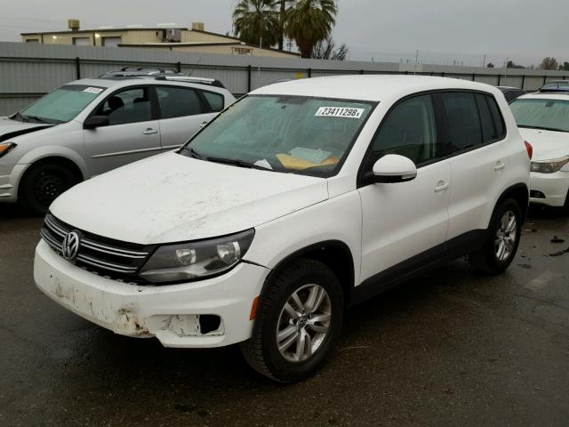 WVGAV7AXXCW547297 - 2012 VOLKSWAGEN TIGUAN S WHITE photo 2