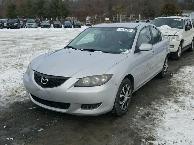 JM1BK12F761517177 - 2006 MAZDA 3 I SILVER photo 2