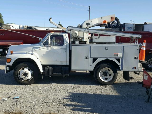 1FDMF70J8SVA67450 - 1995 FORD F700 WHITE photo 9