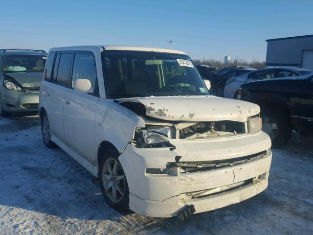 JTLKT324464074027 - 2006 SCION XB WHITE photo 1