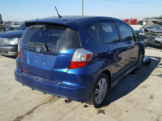 JHMGE8G40AC021985 - 2010 HONDA FIT SPORT BLUE photo 4