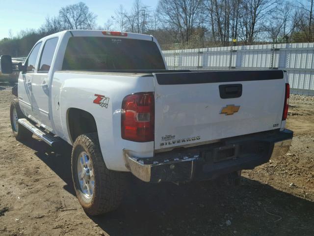 1GC1KYE84EF185542 - 2014 CHEVROLET SILVERADO WHITE photo 3