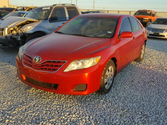 4T4BF3EK0AR009893 - 2010 TOYOTA CAMRY BASE RED photo 2