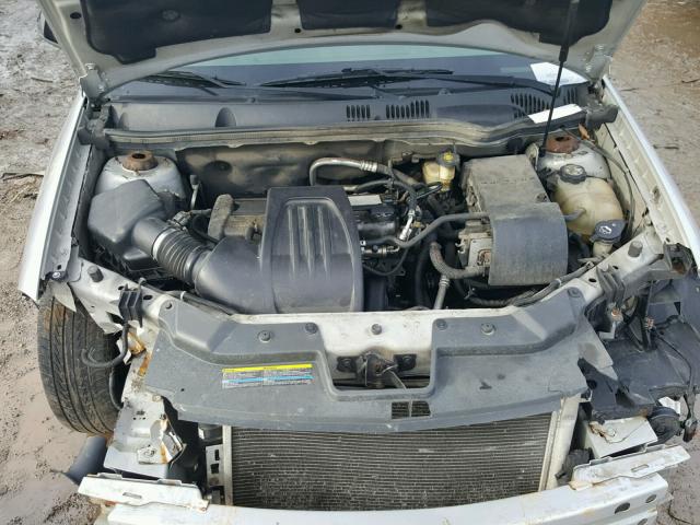 1G1AK52F257513951 - 2005 CHEVROLET COBALT SILVER photo 7