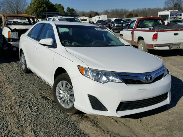 4T1BF1FK8CU605110 - 2012 TOYOTA CAMRY BASE WHITE photo 1