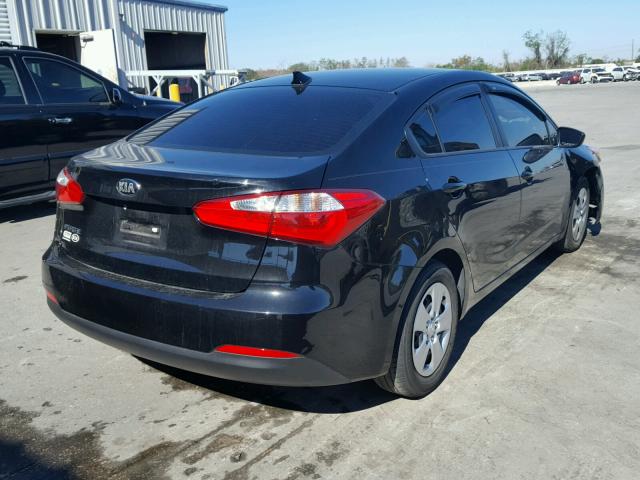 KNAFK4A6XG5601196 - 2016 KIA FORTE LX BLACK photo 4