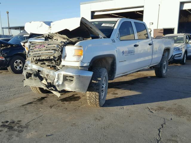 1GT12XE87FF139408 - 2015 GMC SIERRA K25 WHITE photo 2