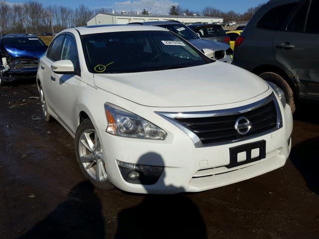 1N4AL3AP5EC113057 - 2014 NISSAN ALTIMA 2.5 WHITE photo 1