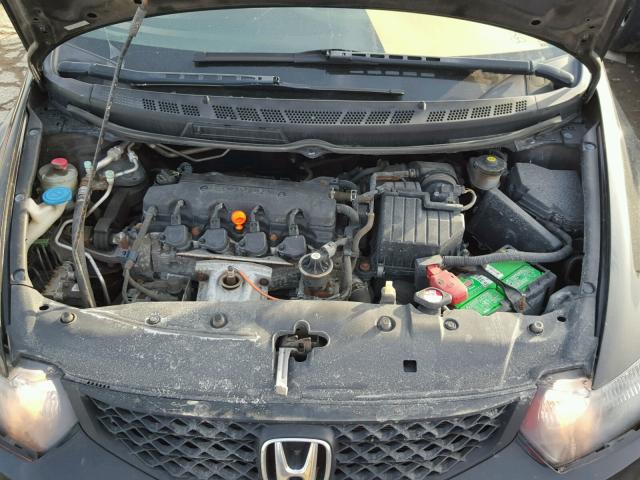 2HGFG1B66AH521381 - 2010 HONDA CIVIC LX BLACK photo 7