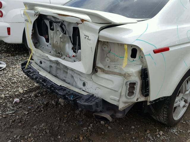 19UUA66208A032979 - 2008 ACURA TL WHITE photo 9