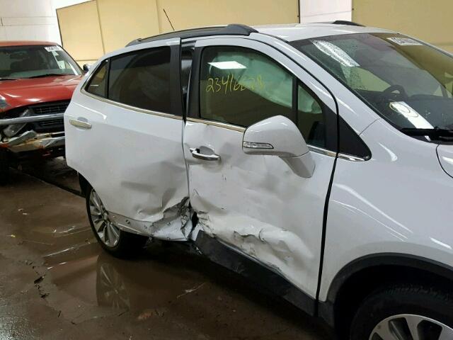 KL4CJESB1HB224992 - 2017 BUICK ENCORE PRE WHITE photo 9