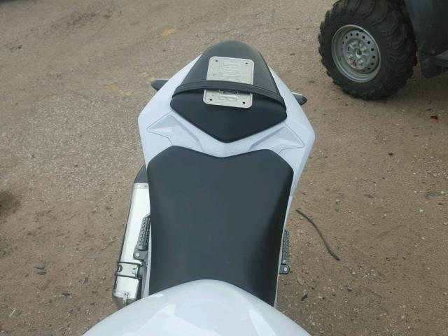 JKAEX8B12FDA21663 - 2015 KAWASAKI EX300 B WHITE photo 6