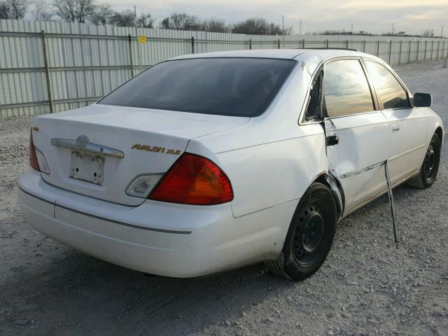 4T1BF28B0YU049367 - 2000 TOYOTA AVALON XL WHITE photo 4