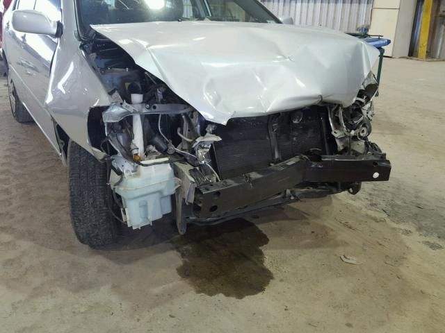 1NXBR32E68Z943745 - 2008 TOYOTA COROLLA CE SILVER photo 9