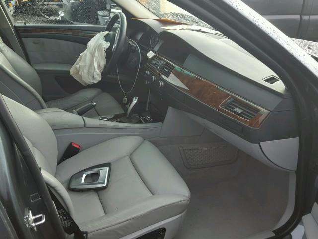 WBANV93538CZ68233 - 2008 BMW 535 XI GRAY photo 5