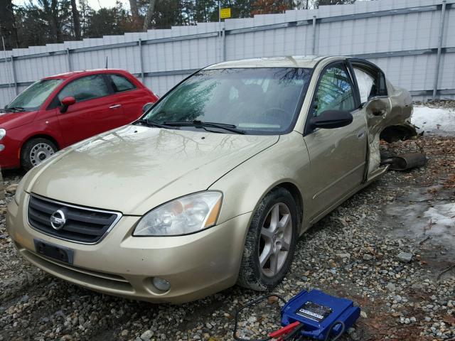 1N4BL11E42C107110 - 2002 NISSAN ALTIMA SE GOLD photo 2