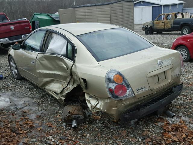 1N4BL11E42C107110 - 2002 NISSAN ALTIMA SE GOLD photo 3