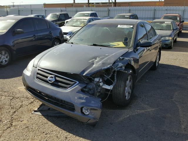 1N4AL11D72C288576 - 2002 NISSAN ALTIMA BAS GRAY photo 2