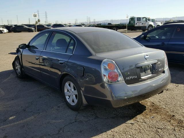 1N4AL11D72C288576 - 2002 NISSAN ALTIMA BAS GRAY photo 3