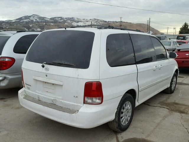 KNDUP131426213699 - 2002 KIA SEDONA EX WHITE photo 4