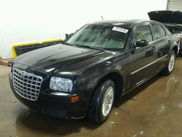 2C3KA43D89H575861 - 2009 CHRYSLER 300 LX BLACK photo 2