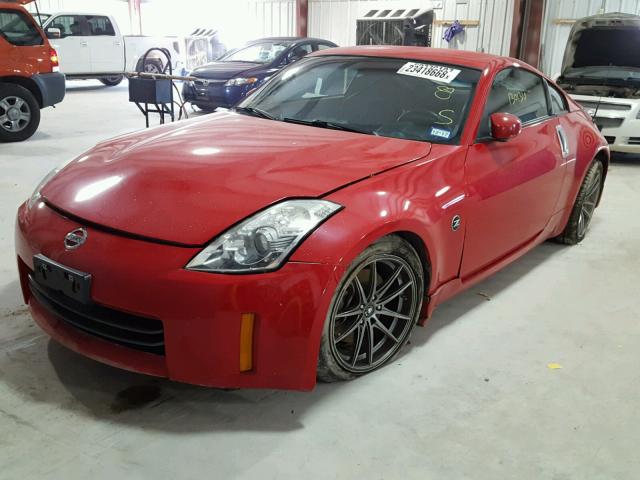 JN1BZ34D48M704416 - 2008 NISSAN 350Z COUPE RED photo 2