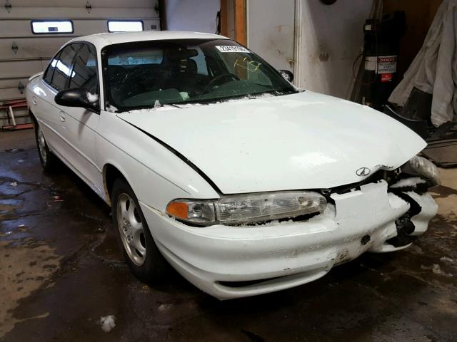 1G3WH52K3WF393707 - 1998 OLDSMOBILE INTRIGUE WHITE photo 1