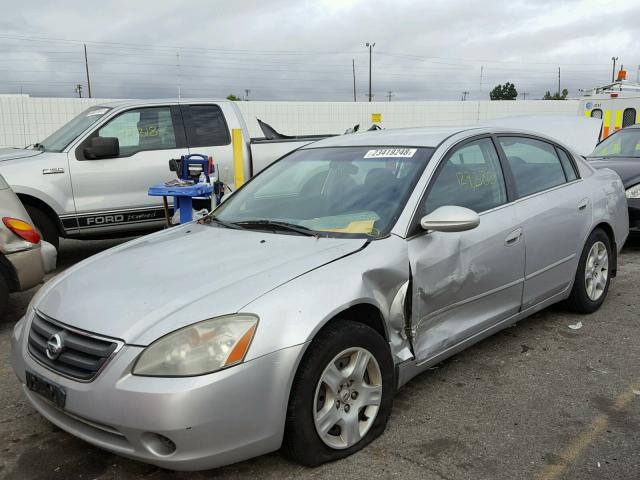 1N4AL11D03C258739 - 2003 NISSAN ALTIMA BAS SILVER photo 2