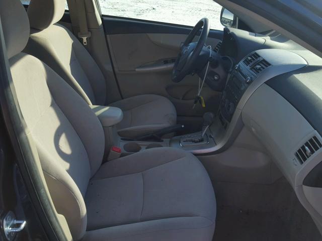 JTDBU4EE7B9137265 - 2011 TOYOTA COROLLA BA BLUE photo 5