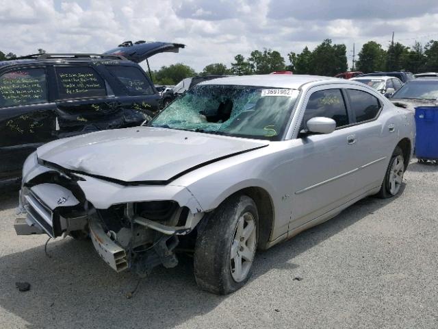 2B3CA3CV8AH311919 - 2010 DODGE CHARGER SX SILVER photo 2