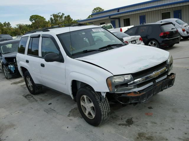 1GNDS13S062171091 - 2006 CHEVROLET TRAILBLAZE WHITE photo 1