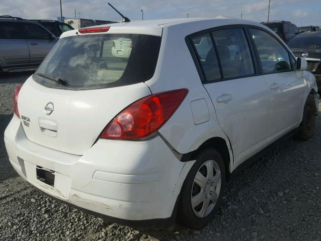 3N1BC13E19L396116 - 2009 NISSAN VERSA S WHITE photo 4