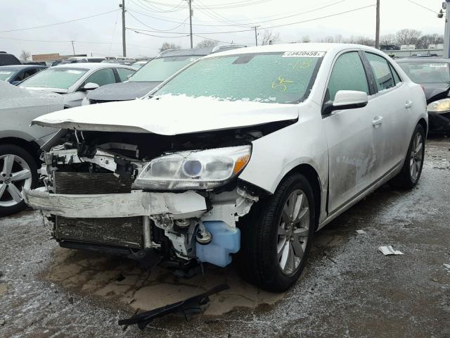 1G11E5SA4DF301942 - 2013 CHEVROLET MALIBU 2LT WHITE photo 2