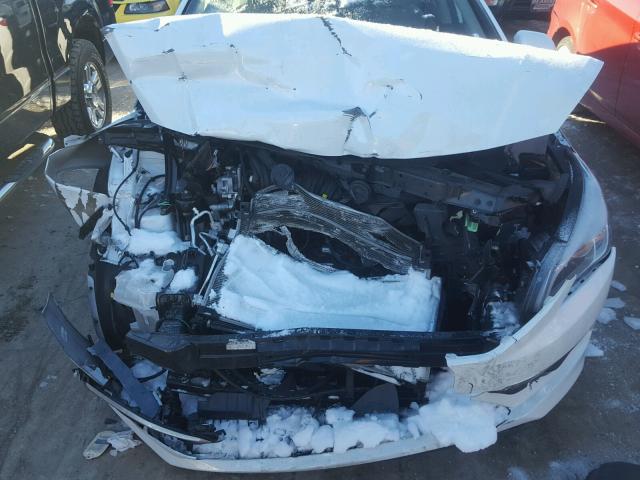 5NPE24AF0GH271082 - 2016 HYUNDAI SONATA SE WHITE photo 7