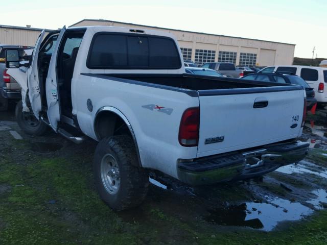 1FTSW31P34ED18398 - 2004 FORD F350 SRW S WHITE photo 3