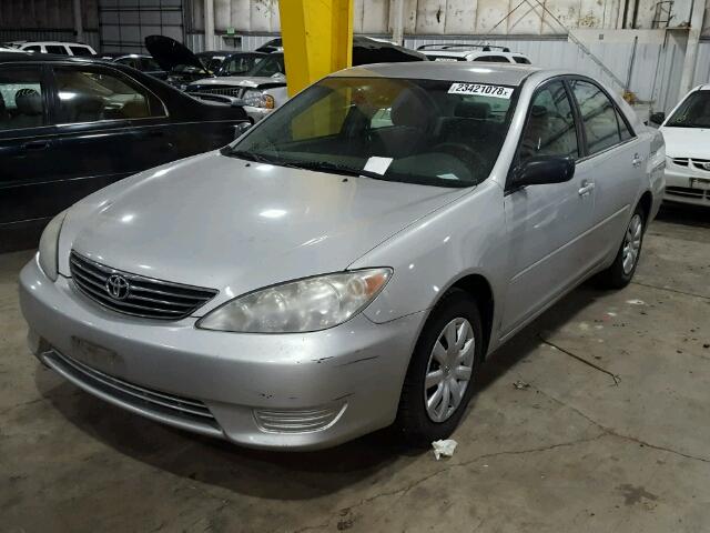 4T1BE32K56U746676 - 2006 TOYOTA CAMRY LE GRAY photo 2