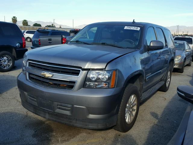 1GNFC13528R215165 - 2008 CHEVROLET TAHOE C150 GRAY photo 2