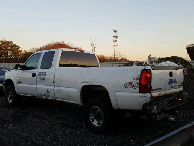 1GCHK39255E106540 - 2005 CHEVROLET SILVERADO WHITE photo 3