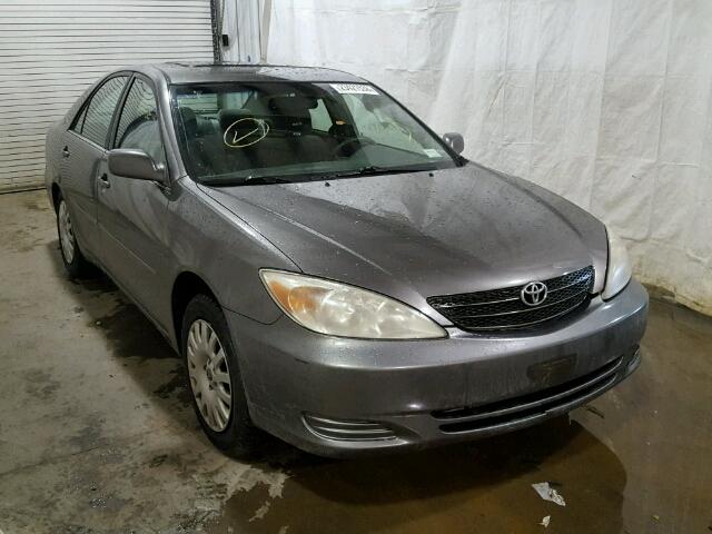 4T1BE30K32U528281 - 2002 TOYOTA CAMRY LE GRAY photo 1