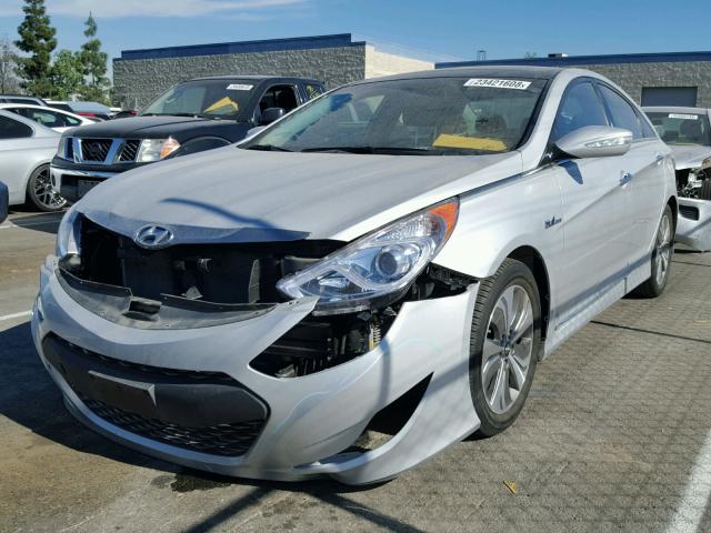 KMHEC4A49EA111911 - 2014 HYUNDAI SONATA HYB SILVER photo 2