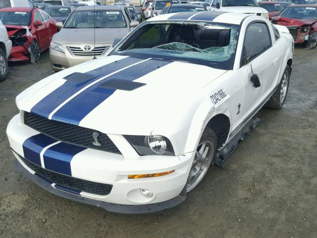 1ZVHT88S575326627 - 2007 FORD MUSTANG SH WHITE photo 2