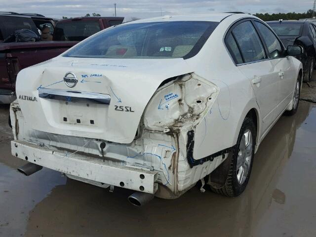 1N4AL2AP5AN546404 - 2010 NISSAN ALTIMA BAS WHITE photo 4