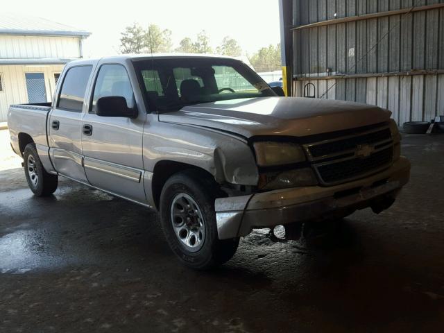 2GCEC13T061145187 - 2006 CHEVROLET SILVERADO SILVER photo 1