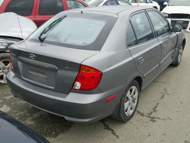 KMHCG55C85U251269 - 2005 HYUNDAI ACCENT GT GRAY photo 4