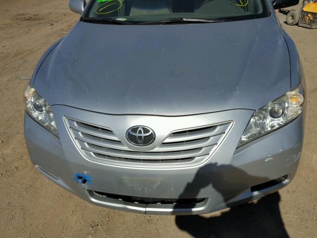 JTNBE46K273043995 - 2007 TOYOTA CAMRY NEW SILVER photo 9