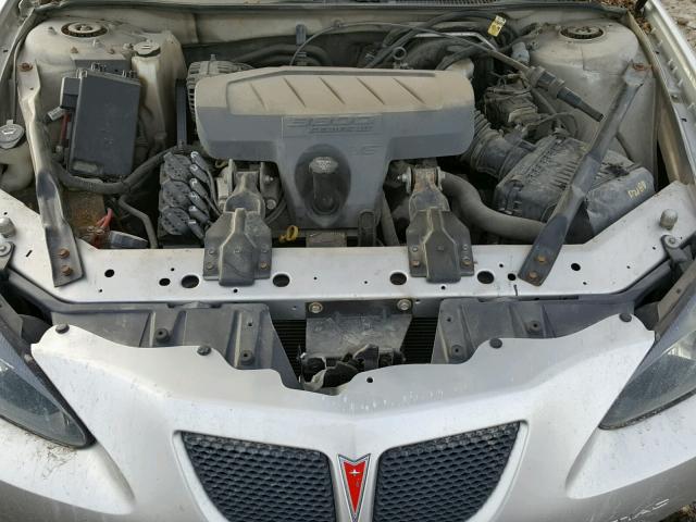 2G2WP582561262896 - 2006 PONTIAC GRAND PRIX SILVER photo 7