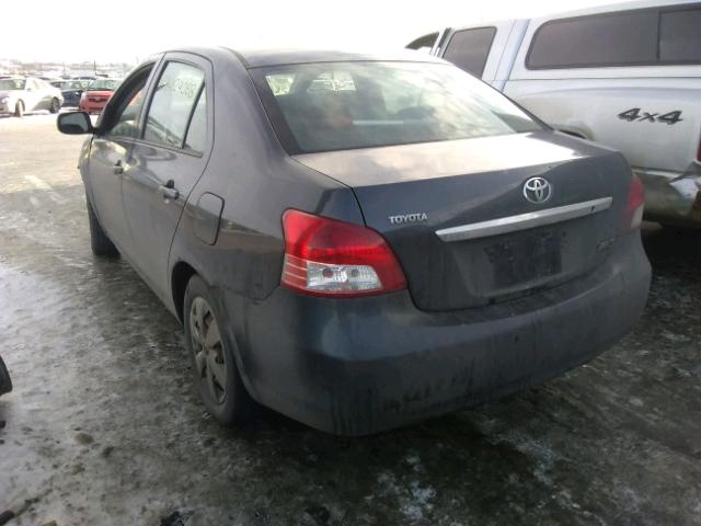 JTDBT923771015403 - 2007 TOYOTA YARIS GRAY photo 3